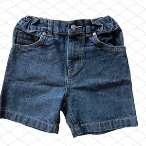 Airwalk adjustable waist shorts